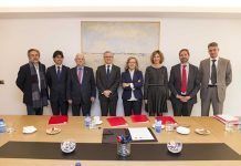 La FAPE y la Fundación de la Comisión de Arbitraje, Quejas y Deontología del Periodismo firman un convenio de colaboración con la CNMV